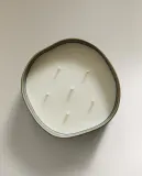 Zara Home Свеча ароматическая Pure Gardenia 590 г, растительный воск, аромат цветочный, Розовый — фото 7