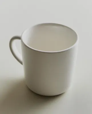 Zara Home чашка из каменной керамики, цвет белый, 9 см