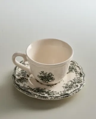 Zara Home чайная пара из фаянса, цвет тёмно-зелёный, 7.5 см