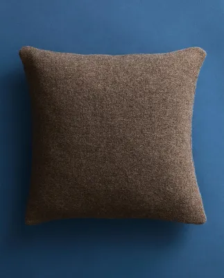 Zara Home наволочка декоративная из шерсти, коричневый