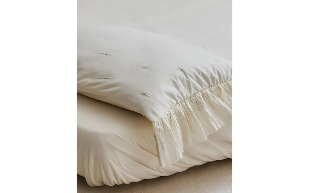 Zara Home наволочка декоративная из хлопка, молочный