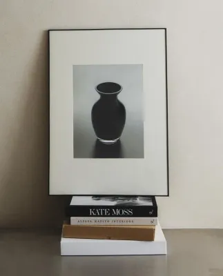 Zara Home Фоторамка из стекла, цвет чёрный, 70 см