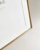 Zara Home Фоторамка из стекла, цвет золотой, 19.4 см — фото 4