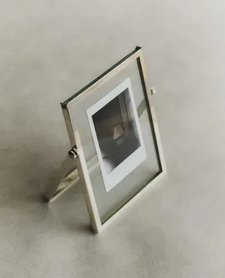 Zara Home Фоторамка из стекла, цвет серебристый, 13.4 см