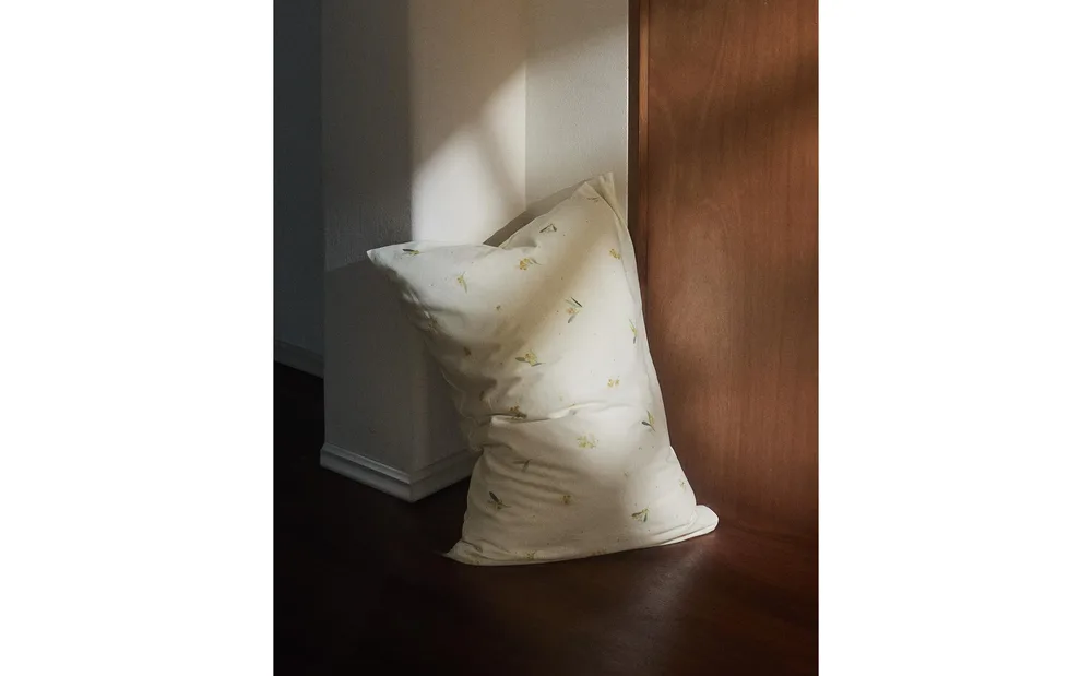 Наволочка Zara Home, лён 55%, хлопок 45%, с цветочным принтом, 7116/091
