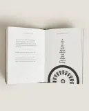 The World According to Karl. Книга цитат Карла Лагерфельда (на английском языке) — фото 1