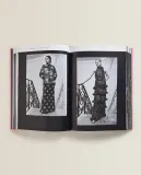 Yves Saint Laurent Catwalk. Полная коллекция подиумных образов (на английском языке) — фото 7