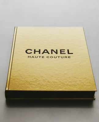 Chanel Haute Couture by Sofia Coppola. Фотоальбом о высокой моде Chanel (на английском языке)