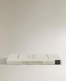 The Little Book of Louis Vuitton. Иллюстрированная книга о модном доме Louis Vuitton (на английском языке) — фото 6