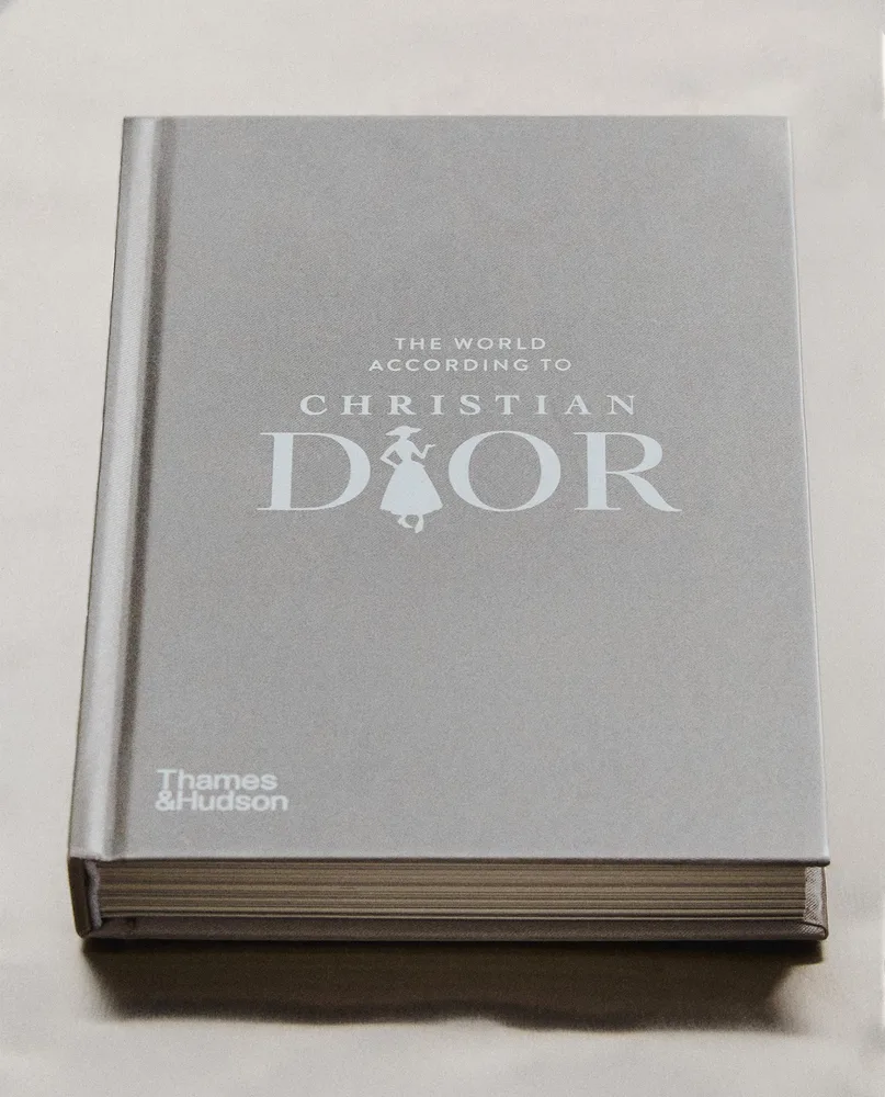 The World According to Christian Dior. Книга цитат (на английском языке)