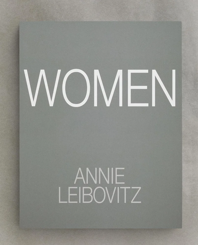 Annie Leibovitz: Women. Фотоальбом (на английском языке)