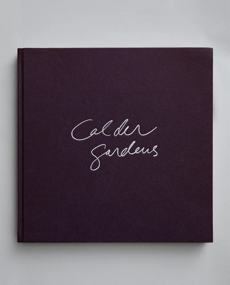 Calder Gardens. Издание об архитектуре и искусстве (на английском языке)