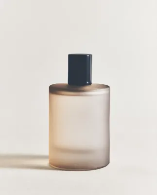 Zara Home Интерьерный ароматический спрей для текстиля Orchid e Lumi re, 100 мл