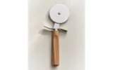 Zara Home Нож для пиццы роликовый стальной с рукоятью из дуба — фото 2