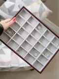 Шкатулка для украшений Stackers Classic, прямоугольная, экокожа, 25 25 см, красная · арт. fabr 76864 — фото 3