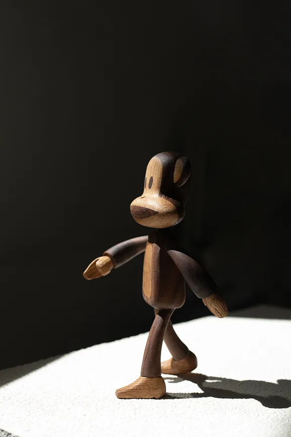 Статуэтка Boyhood Paul Frank Julius, дерево, 16 см, коричневая
