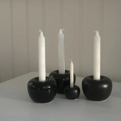 Подсвечник Born in Sweden Apple, керамика, 7,5 см, чёрный