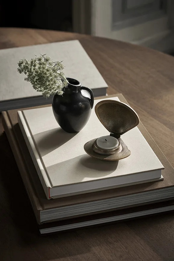 Подсвечник Ferm Living Clam, латунь, 3,8 8 см, золотистый