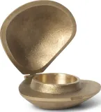 Подсвечник Ferm Living Clam, латунь, 3,8 8 см, золотистый — фото 6