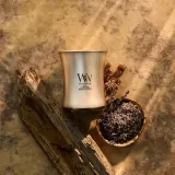 Свеча ароматическая WoodWick Cypress Ore — фото 3