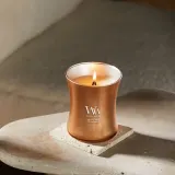 Свеча ароматическая WoodWick Volcanic Orris — фото 3