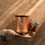 Свеча ароматическая WoodWick Volcanic Orris — фото 6