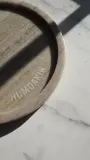 Поднос сервировочный Humdakin Marble, круглый, мрамор, 22 см, бежевый — фото 2