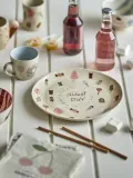 Тарелка обеденная Bloomingville Sweets, каменная керамика, 24 см, бежевая — фото 3