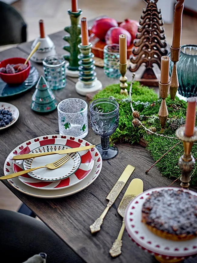 Тарелка десертная Bloomingville Yule, каменная керамика, 23 см, бежевая со спиральным узором