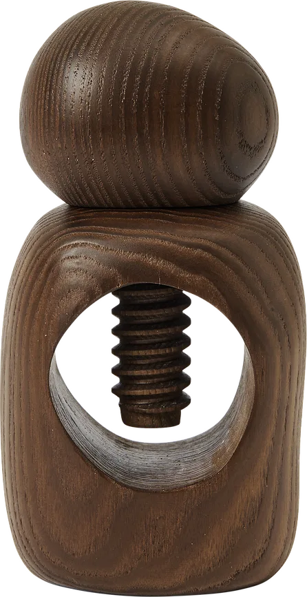 Орехокол Ferm Living Cairn, дерево, 14,6 см, коричневый