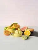 Ручная соковыжималка Rig-Tig Juicy, пищевой пластик, жёлтая — фото 4