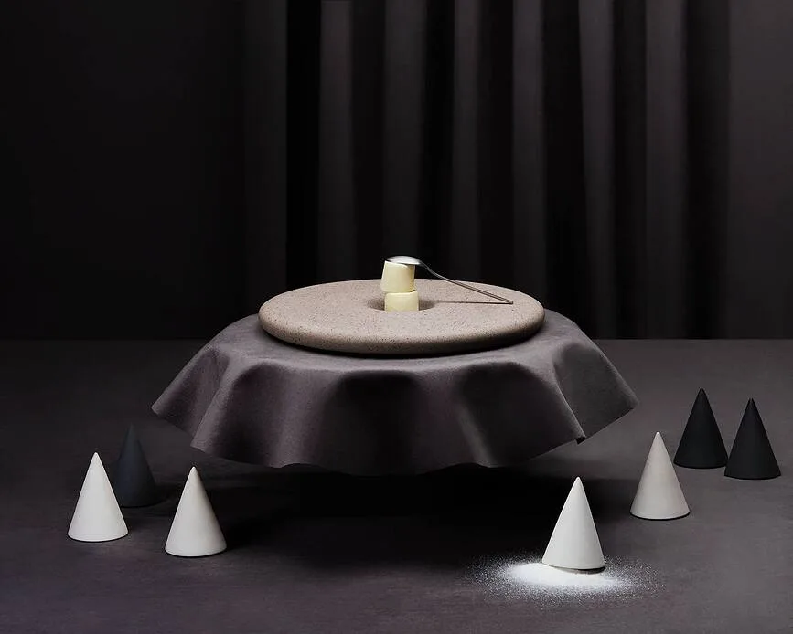 Солонка tre Cone, фарфор