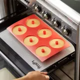 Форма для запекания Lekue Forma do donutow, овальная, силикон, 30 17,5 см — фото 1