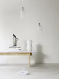 Настольный светильник Normann Copenhagen Puff Twist, нержавеющая сталь, белый — фото 1