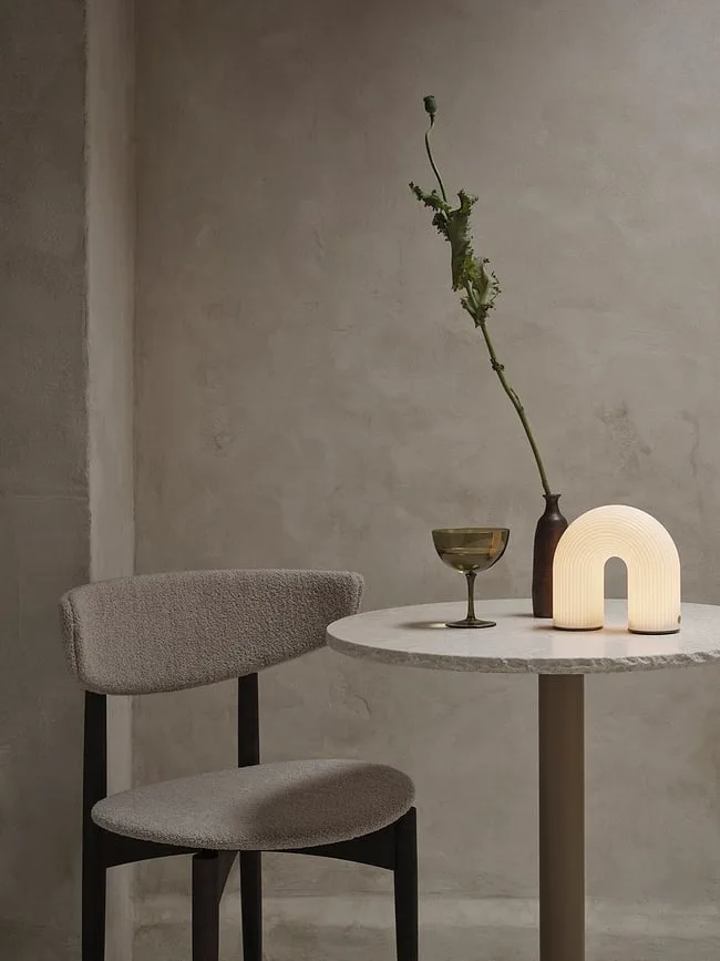 Настольный светильник Ferm Living Vuelta, нержавеющая сталь, белый