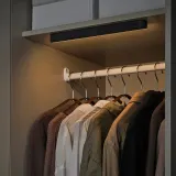 IKEA KÖLVATTEN (ИКЕА КЁЛВАТТЕН) — Светодиодная подсветка с датчиком, серый/на батарейках 30 см — фото 2