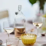 IKEA MORKULLA (ИКЕА МОРКУЛЛА) — Ароматическая свеча в стекле, 2 фитиля, цветы цитрусовых светлый жёлто-зелёный 22 ч — фото 4
