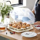IKEA BAKTIDER (ИКЕА БАКТИДЕР) — Контейнер для пирога с крышкой, белый 33x33 см — фото 4