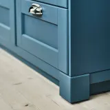 IKEA LERHYTTAN (ИКЕА ЛЕРХЙТТАН) — Угловая ножка декоративного цоколя, синий 8 см — фото 2