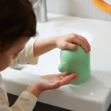 IKEA HUMLESJÖN (ИКЕА ХУМЛЕШЁН) — Дозатор для мыла, светло-зелёный — фото 2