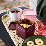 IKEA BLOMNING (ИКЕА БЛОМНИНГ) — Банка с крышкой, коричнево-красный/розовый для кофе/чая 10x10x10 см — фото 3