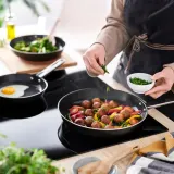 IKEA GULDÖRING (ИКЕА ГУЛДЁРИНГ) — Сковороды, 3 шт., антипригарное покрытие нержавеющая сталь/чёрно-серый — фото 3