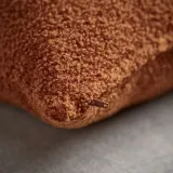 IKEA KRYDDBUSKE (ИКЕА КРЙДДБУСКЕ) — Чехол на подушку, коричнево-красный 50х50 см — фото 3