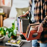 IKEA KOMPISHÄNG (ИКЕА КОМПИСХЭНГ) — Держатель для книг, красный 54х19х18 см — фото 3