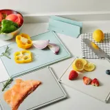 IKEA GUMMIHAJ (ИКЕА ГУММИХАЙ) — Подставка с 3 разделочными досками, разные цвета — фото 3