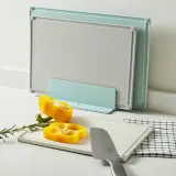 IKEA GUMMIHAJ (ИКЕА ГУММИХАЙ) — Подставка с 3 разделочными досками, разные цвета — фото 6