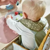 IKEA GULDVÄVARE (ИКЕА ГУЛДВЭВАРЕ) — Слюнявчик, зелёный/белый — фото 3