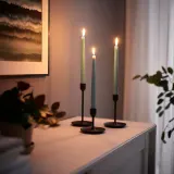 IKEA KLOKHET (ИКЕА КЛОКХЕТ) — Свеча коническая без аромата, светлый серо-зелёный 25 см — фото 2