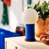 IKEA PS 2026 (ИКЕА ПС 2026) — Переносная лампа LED, на батарейках с регулировкой яркости/синий светло-жёлтый 22 см — фото 2