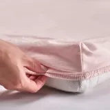 IKEA BARNDRÖM (ИКЕА БАРНДРЁМ) — Простыня натяжная для раздвижной кровати, розовый 80х165 см — фото 3